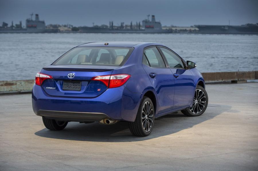  Toyota Corolla 2014 года  (фото 181 из 212)